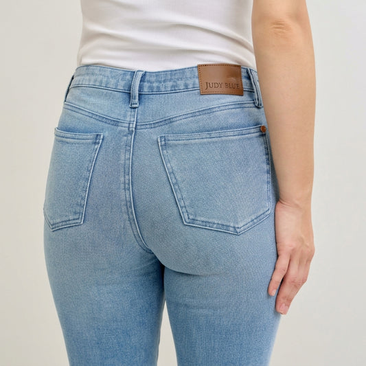 Judy Blue MR Bootcut Contrast Wash & Front Patch Pocket Jean
