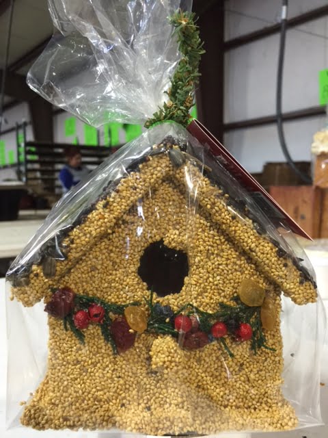 Juniper Birdie Cottage Birdseed Treat