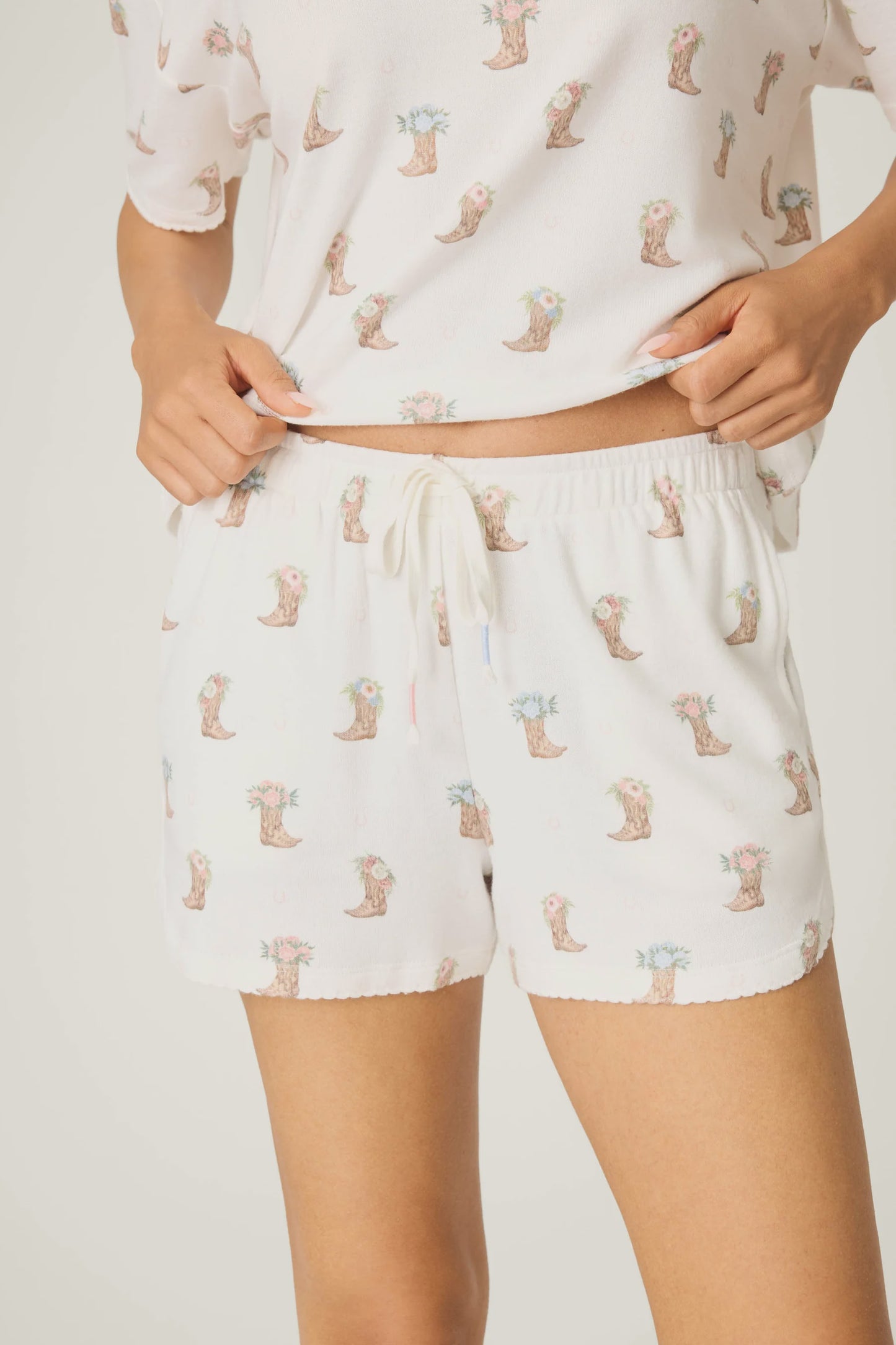 Western Blooms Boot Bouquet Shorts