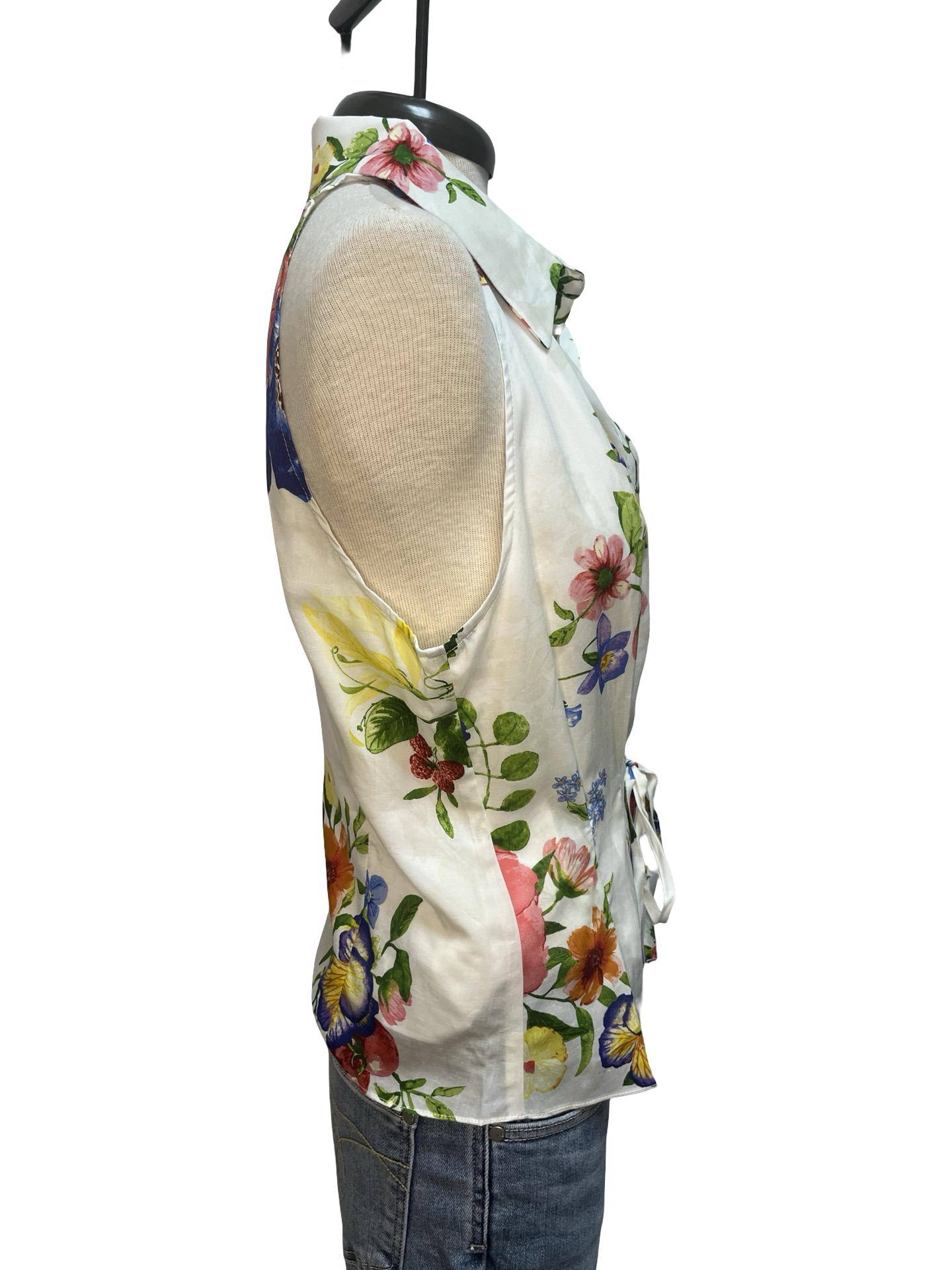 Floral Sleeveless Halter Neck Top