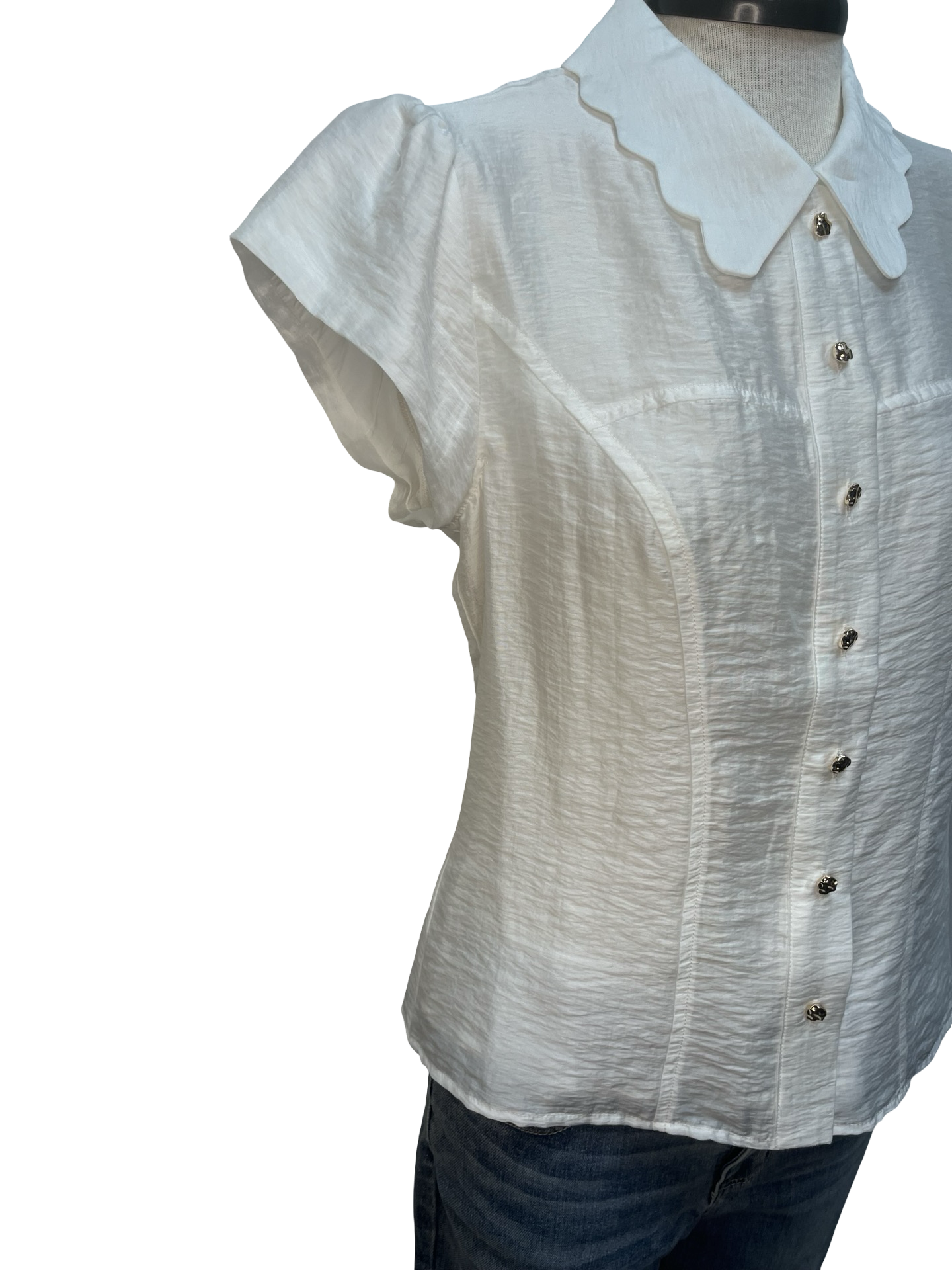 Scallop Edge Classic Collar Blouse White