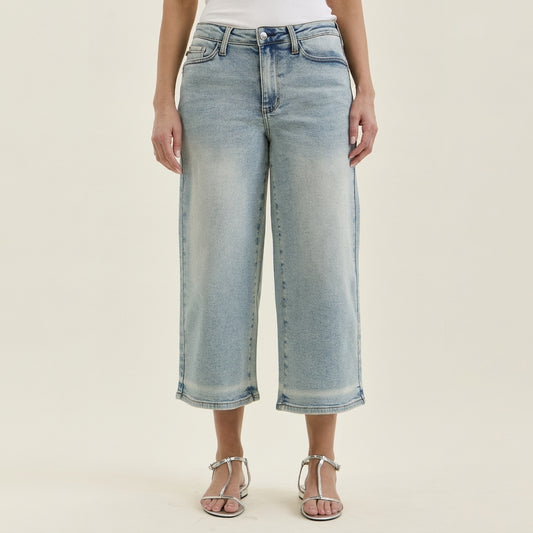 Judy Blue MR Wide Crop Jean