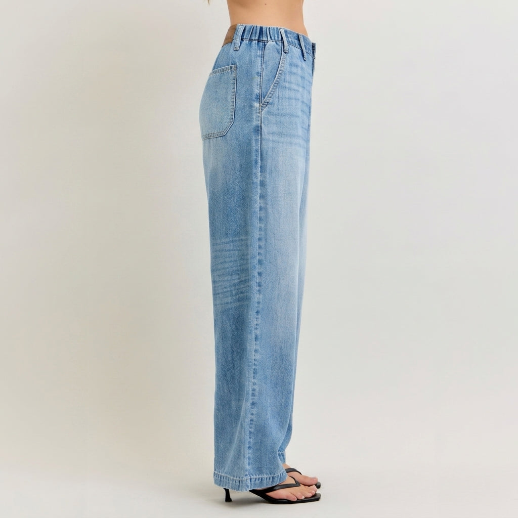 Judy Blue HW Featherweight Baggy Elasticated WB Jeans