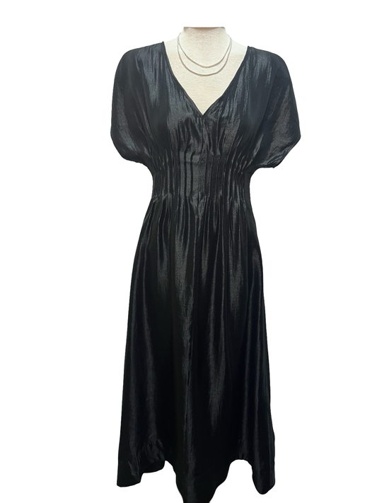 Short Sleeve Pintuck Maxi Dress