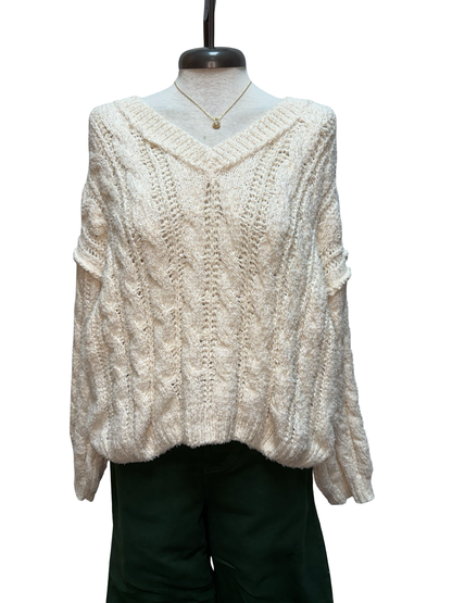Semi-Cropped V Neck Sweater Cream