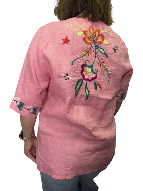 Averi Easy V-Neck Top