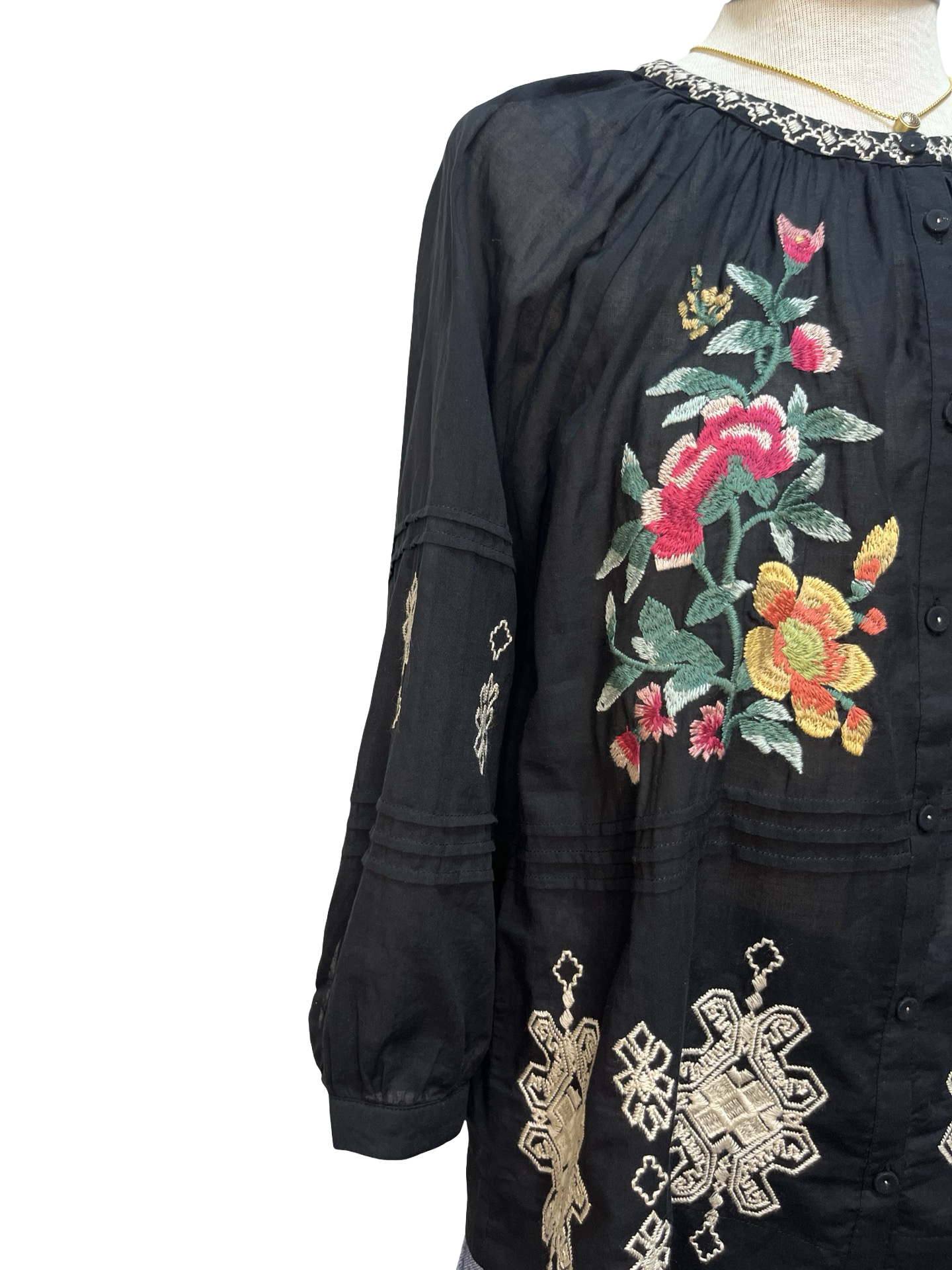Pintuck Raglan Button Up Sunnie Black