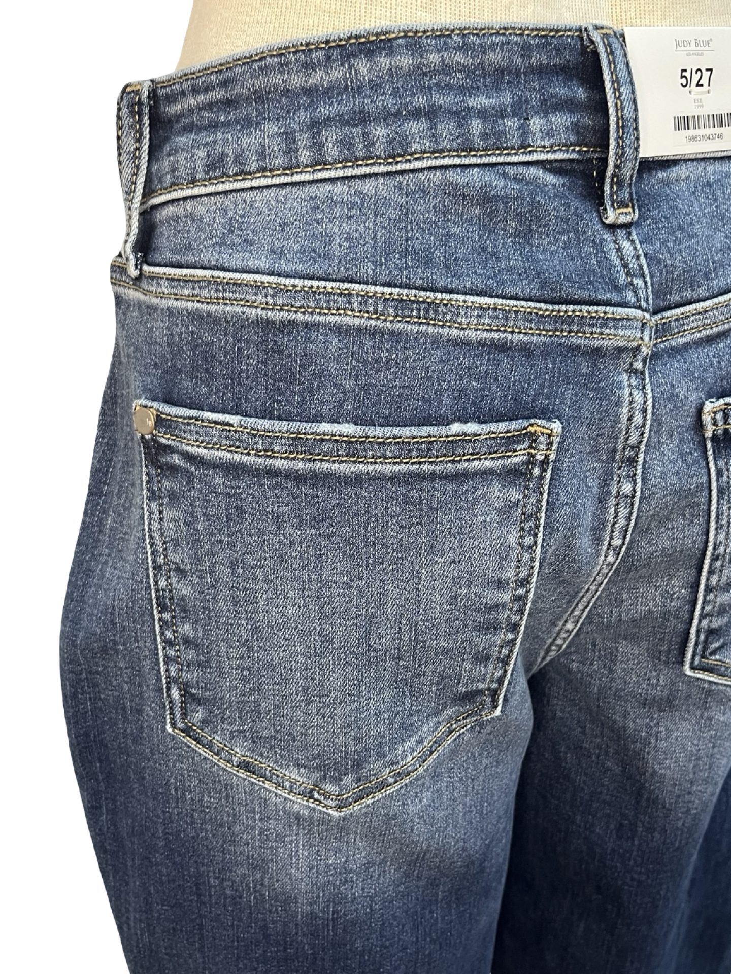 Judy Blue MR Billie Boyfriend DK True Indigo Jean