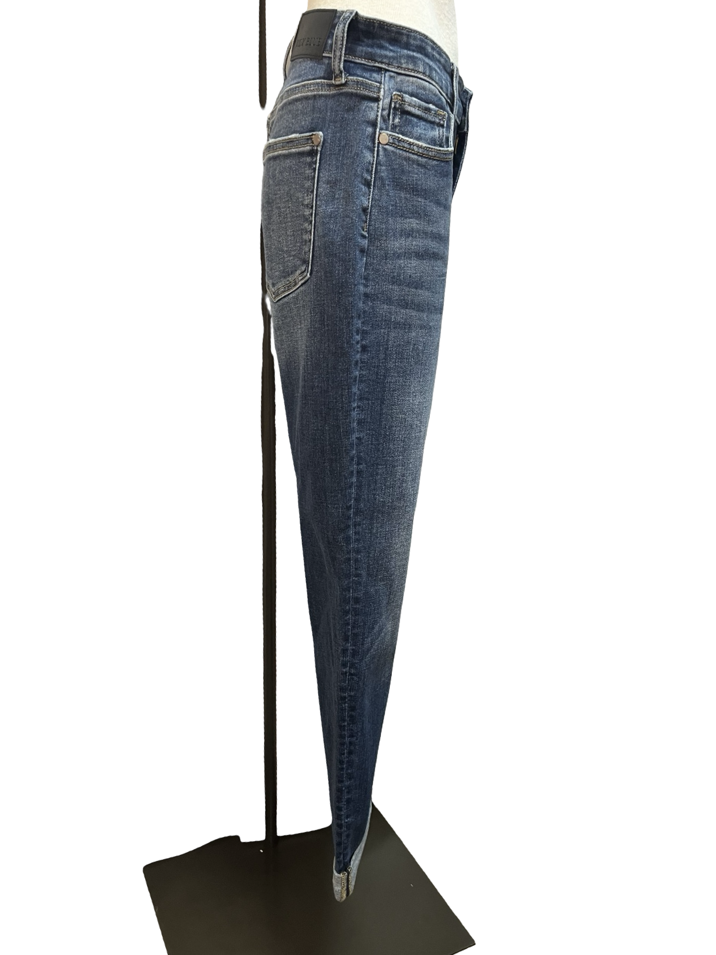 Judy Blue MR Billie Boyfriend DK True Indigo Jean