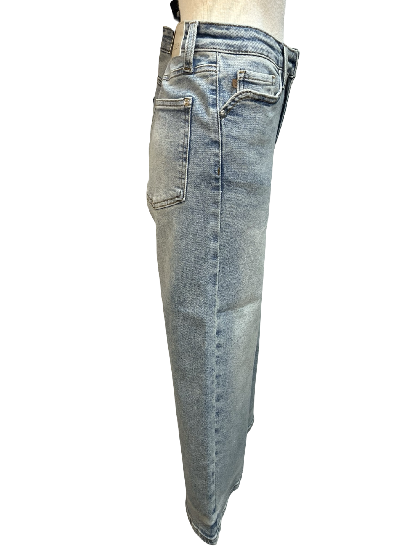 Judy Blue MR Wide Crop Jean