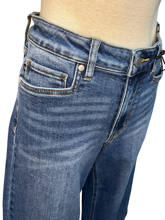 Judy Blue MR Wide Crop Vintage Pockets & Wide Hem Jean