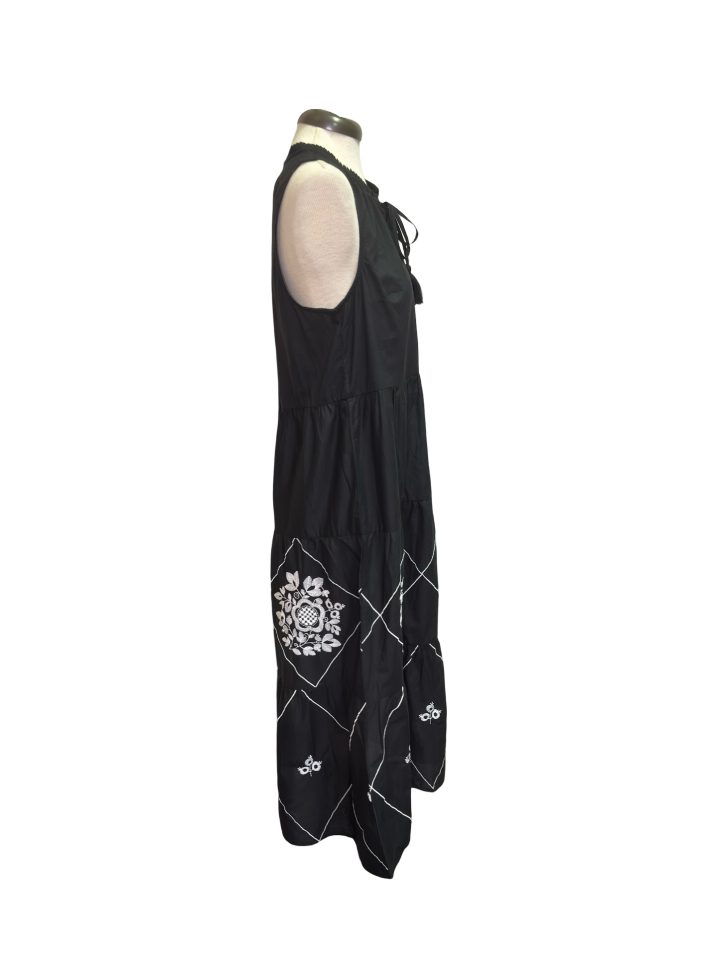 Bowden Embroidered Midi Dress