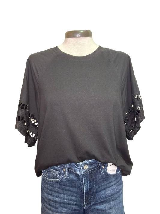 Levy Eyelet T-Shirt Black