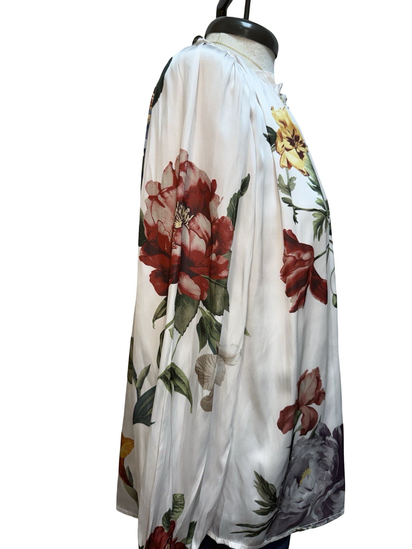 Ruffled Keyhole Neck  Long Sleeve Floral Blouse Pearl