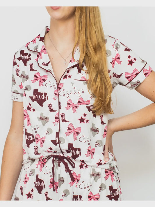 Put a Bow On It Short Sleeve Button Up Sleep Shirt White/Maroon/Pink